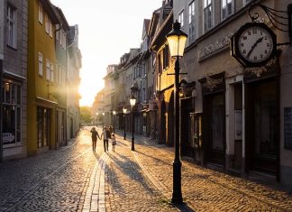 Expressions with time